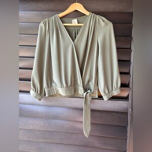 Japna XS Women's Olive Green Wrap Around Blouse 3/4 sleeves